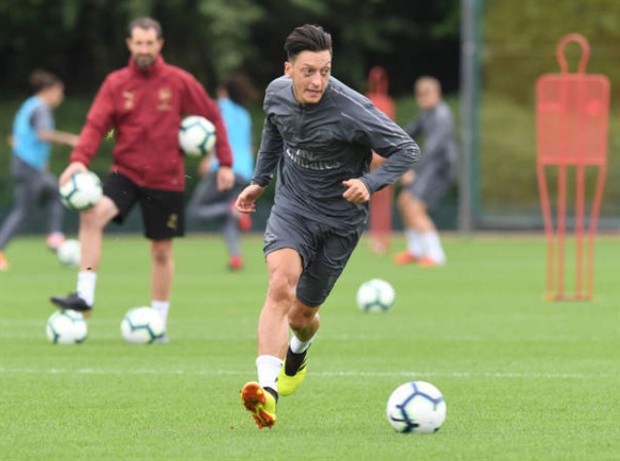 'Hot boy' World Cup CHÍNH THỨC ra mắt Monaco - Bóng Đá