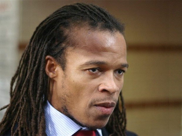 Ở tuổi 44, Edgar Davids vẫn khiến các chân dài 'gục ngã' - Bóng Đá