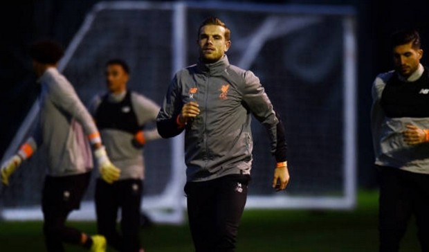 Liverpool bật đèn tập đêm chờ đại tiệc - Bóng Đá