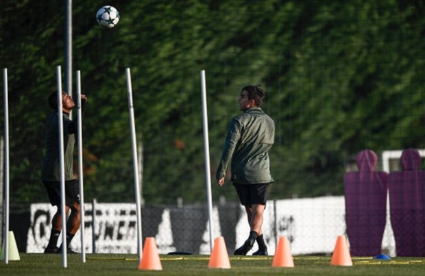 Juventus 'nặng nề' chuẩn bị cho ngày tái đấu với Barcelona - Bóng Đá