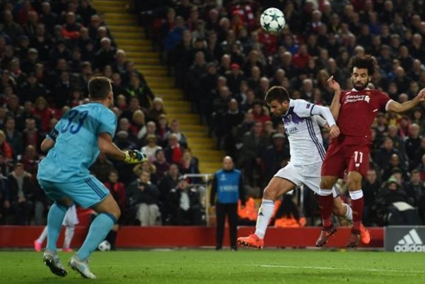 Klopp chẳng thể cười nổi khi Liverpool gặp khó trước Maribor - Bóng Đá