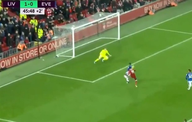 Liverpool mất 3 điểm, Mane cũng đáng trách chẳng kém Lovren - Bóng Đá