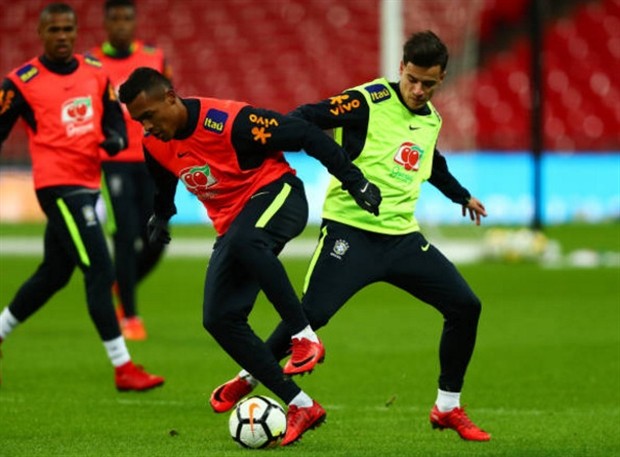 Neymar bị 'triệt hạ', Coutinho nóng lòng chờ ngày trở lại - Bóng Đá