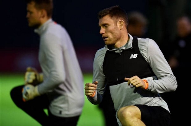 Liverpool bật đèn tập đêm chờ đại tiệc - Bóng Đá