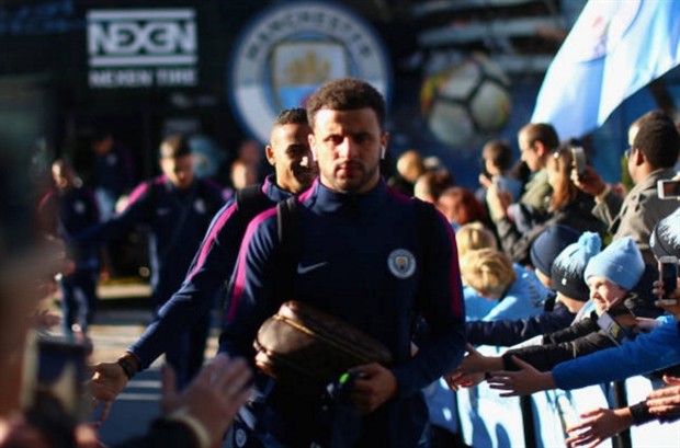 Fan Man City càng háo hức, Guaridola và các học trò càng lo  - Bóng Đá