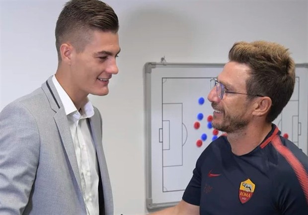 'Hàng chê' của Juventus CHÍNH THỨC nhận áo tại AS Roma - Bóng Đá