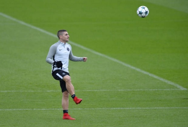 Mbappe liên tục pha trò khiến Neymar không thể nhịn cười - Bóng Đá