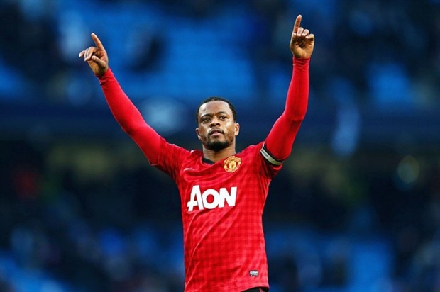 Những ngôi sao Man Utd 'chạm mặt' Liverpool nhiều nhất - Bóng Đá