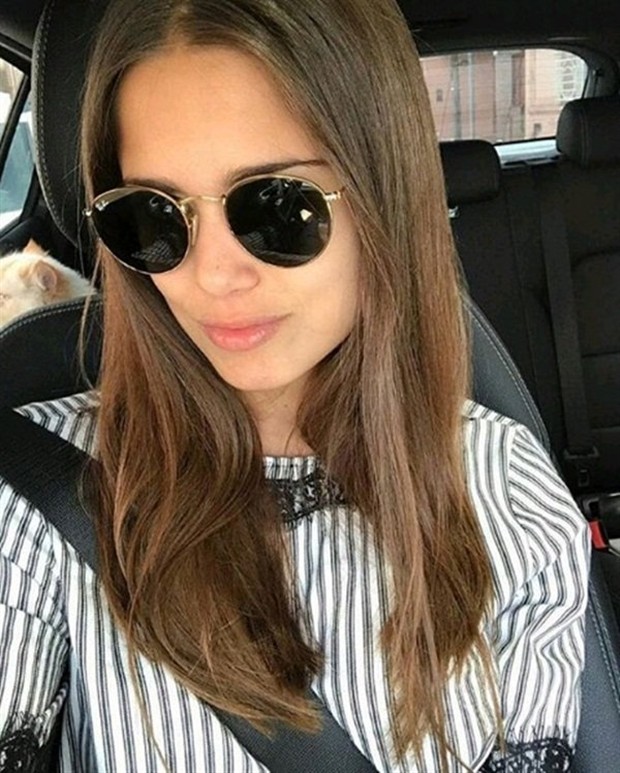 Dybala vừa than cô đơn, bạn gái đã vội bay sang Turin - Bóng Đá