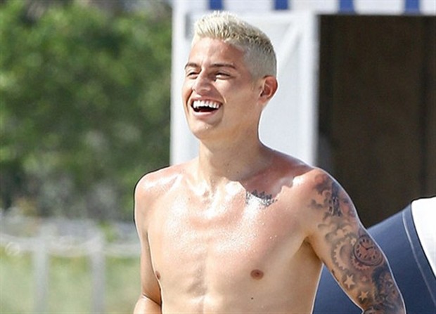 NHM Liverpool 'chết đứng' khi Keita tiếp tục ngồi dự bị - Bóng Đá