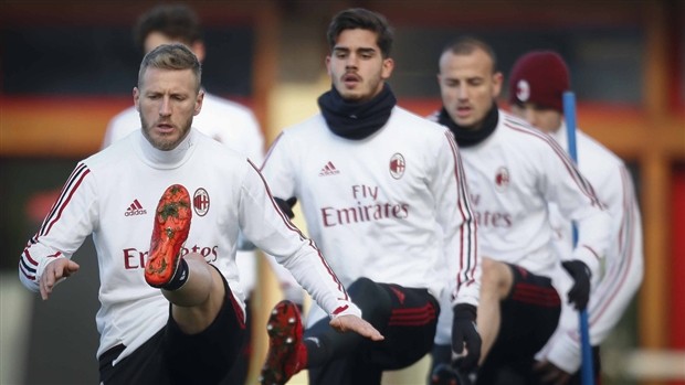 Chủ tịch Napoli mời hết sao Serie A đến dự tiệc Giáng Sinh - Bóng Đá