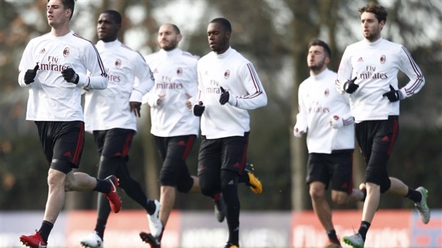 Chủ tịch Napoli mời hết sao Serie A đến dự tiệc Giáng Sinh - Bóng Đá