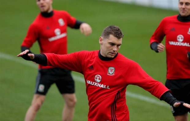 Không dự World Cup, dàn sao Xứ Wales vẫn vui vẻ ngày gặp lại - Bóng Đá