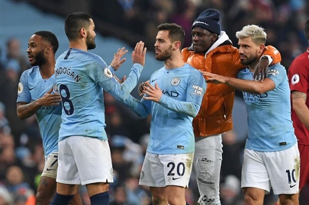 Trong cả năm 2018, Man City hay Liverpool đỉnh hơn? - Bóng Đá