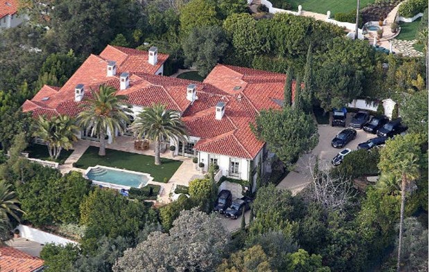 Liên tục nổ súng, Ronaldo vẫn bật khỏi danh sách dội bom tại châu Âu - Bóng Đá