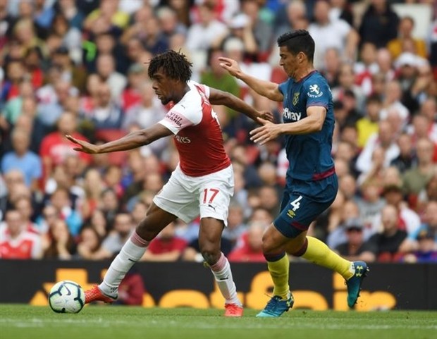 Những màn trình diễn 'rùa bò' tại Premier League: Có cả máy chạy của Liverpool - Bóng Đá