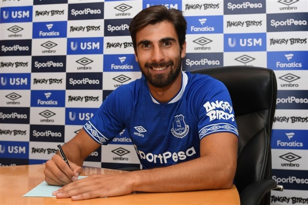 Đội trưởng Man City dẫn đầu danh sách 'rớt giá' tại Premier League  - Bóng Đá