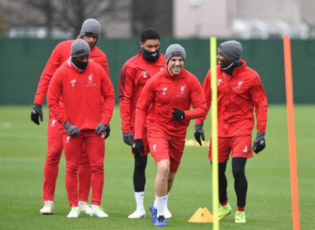 Dàn sao Liverpool co rúm trước ngày tái ngộ PSG - Bóng Đá