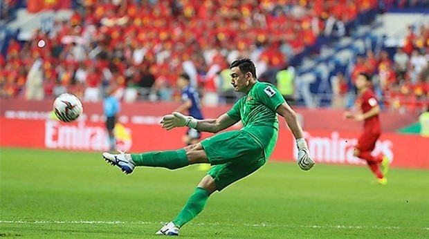 'Ghi 2 bàn' cho Việt Nam, Văn Lâm được tiến cử cho Real Madrid - Bóng Đá