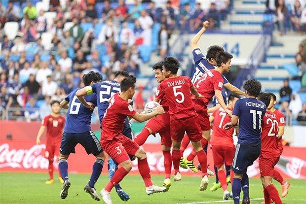 'Ghi 2 bàn' cho Việt Nam, Văn Lâm được tiến cử cho Real Madrid - Bóng Đá