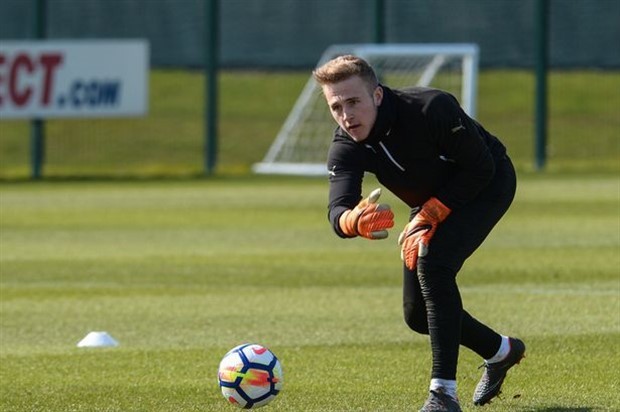 Paul Woolston: Gương mặt lạ trên sân tập của Man Utd là ai? - Bóng Đá