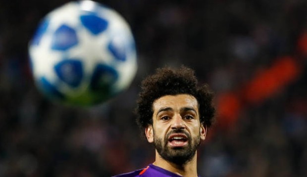 Liverpool vấp ngã, vẫn có 1 cầu thủ được CĐV bảo vệ - Bóng Đá
