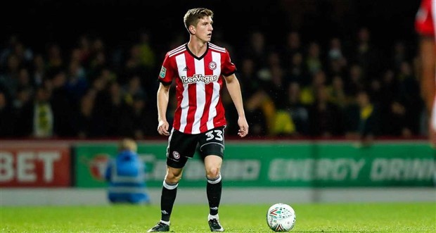 Sốc: 2 tiếng, ký hợp đồng với 22 cầu thủ - Bóng Đá