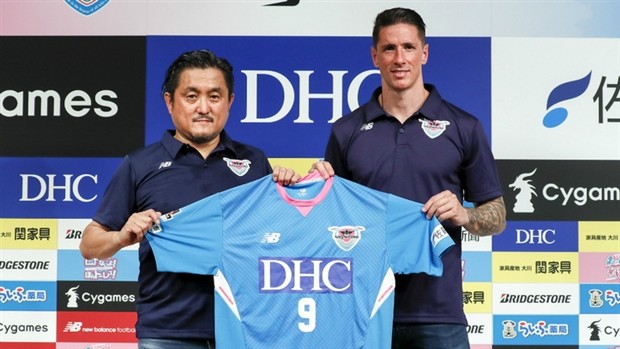 Cầu thủ còn thi đấu sở hữu nhiều bàn nhất tại NHA, Aguero chỉ là số 2 - Bóng Đá