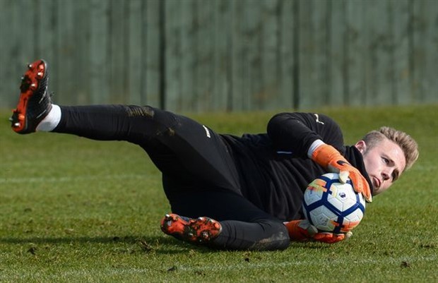 Paul Woolston: Gương mặt lạ trên sân tập của Man Utd là ai? - Bóng Đá