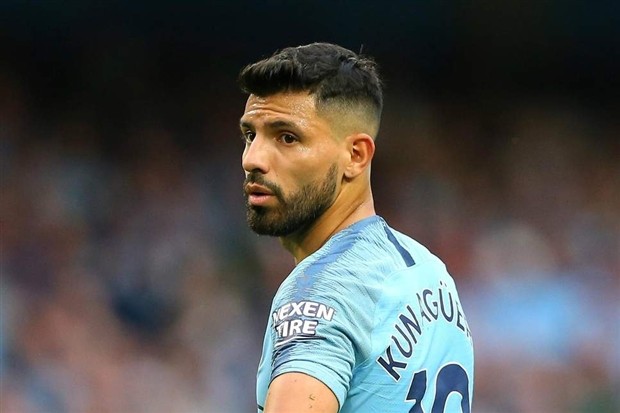 Aguero bị phát hiện 'thác loạn' tại Mỹ cùng gái lạ - Bóng Đá