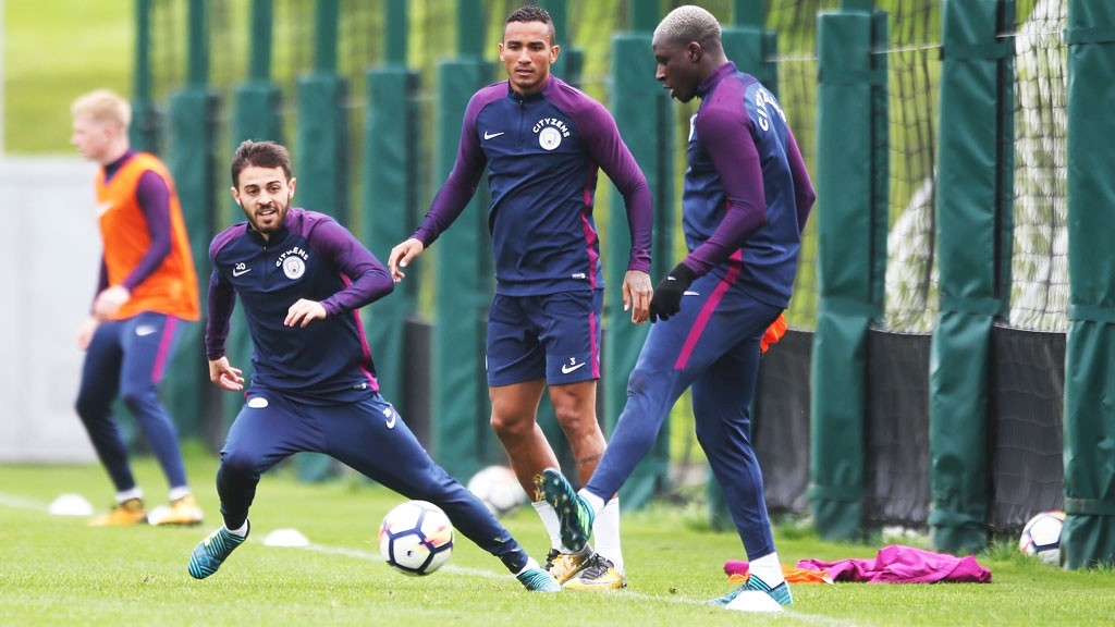 Ảnh tập Man City - Bóng Đá