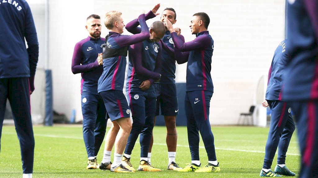 Ảnh tập Man city - Bóng Đá