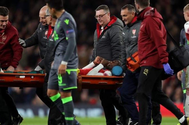Rõ chấn thương, tương lai của Welbeck tại Arsenal đi vào ngõ cụt - Bóng Đá