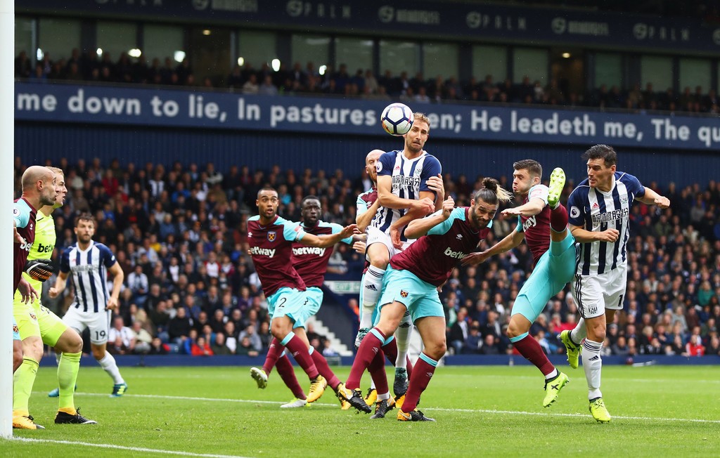 West Brom 0-0 West Ham: Ngày Gareth Barry đi vào lịch sử - Bóng Đá