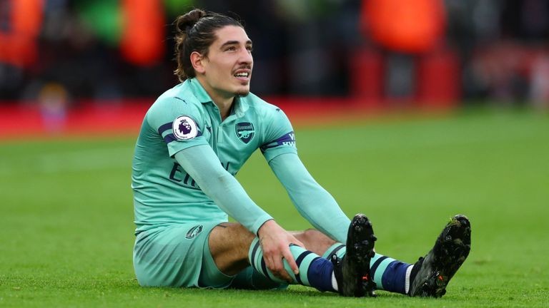 Bellerin chấn thương - Bóng Đá
