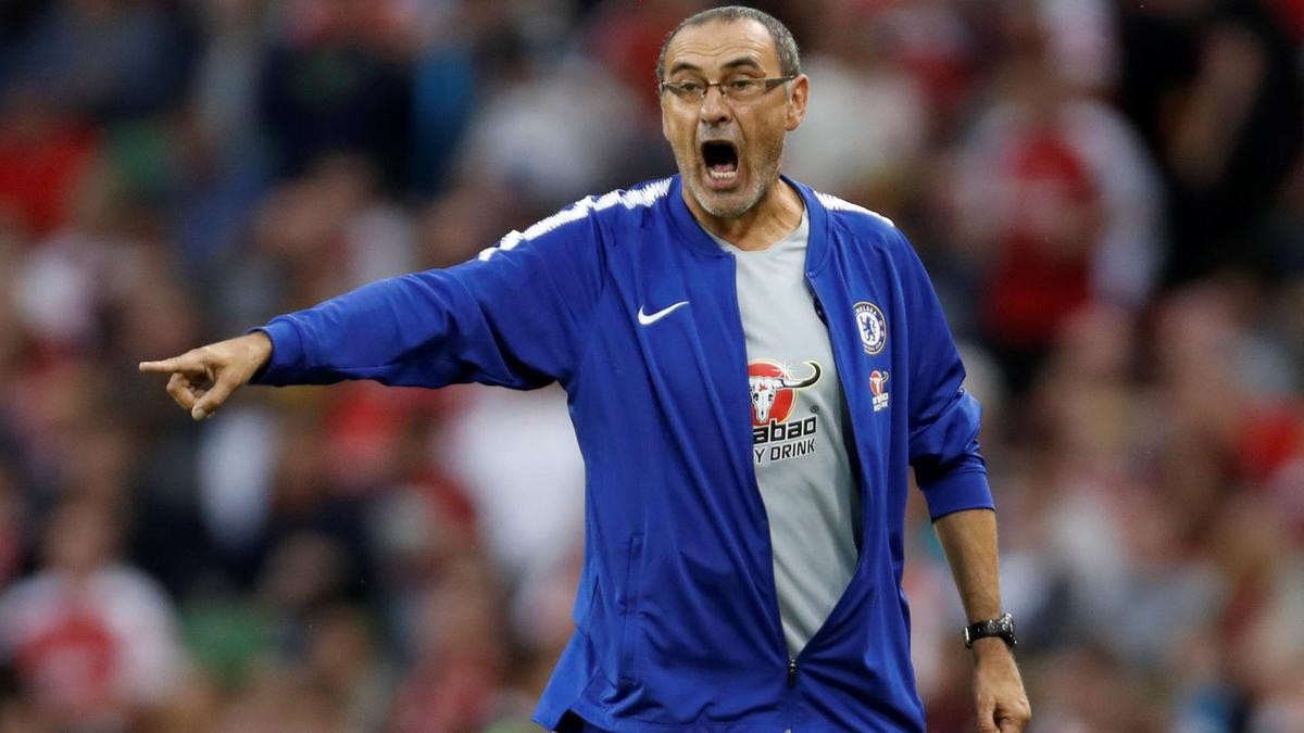 HLV Sarri nói lời khiến CĐV Chelsea buồn lòng - Bóng Đá