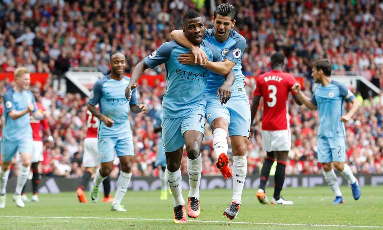 Rashford khoác lên chiếc áo đấu lạ hoắc trước derby Manchester - Bóng Đá