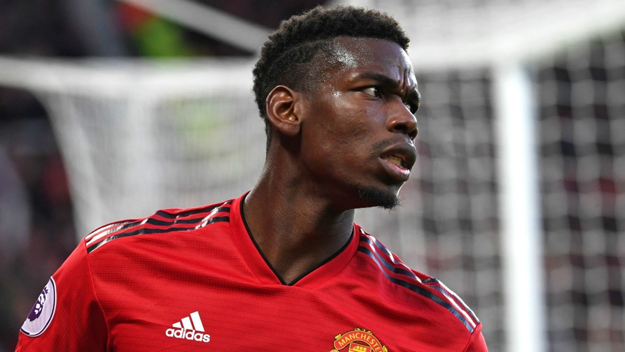 CĐV M.U nổi giận, nhắc nhở Pogba thế nào là 'dòng máu Quỷ đỏ' - Bóng Đá