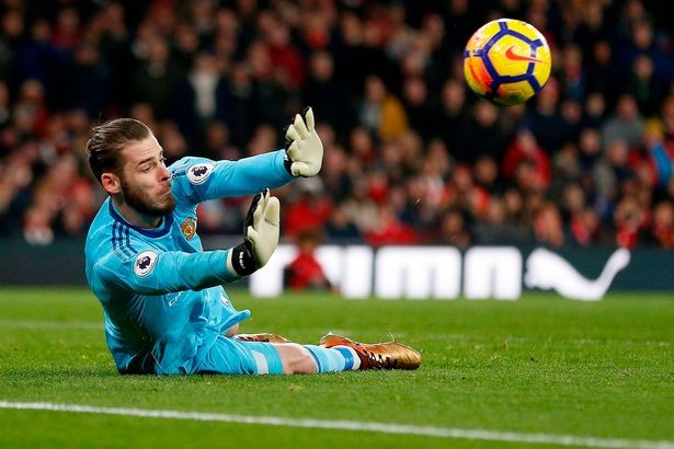 Dàn sao Man United trở lại Manchester - Bóng Đá