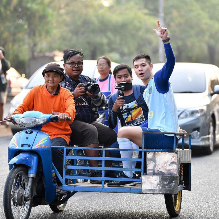 Buriram tập luyện kiểu 