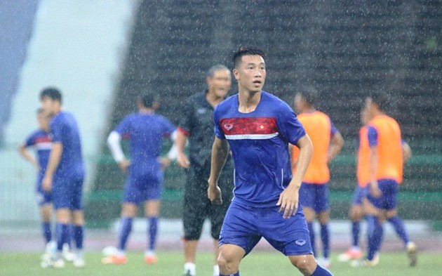 Ai sẽ đá cặp với Xuân Trường? - Bóng Đá