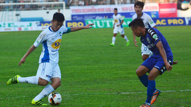 17h00 ngày 08/10, B. Bình Dương vs XSKT Cần Thơ: Cuộc chiến của Công Phượng - Bóng Đá