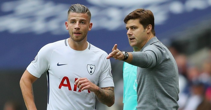 HLV Pochettino 'nắn gân' Alderweireld sau khi được MU chèo kéo - Bóng Đá