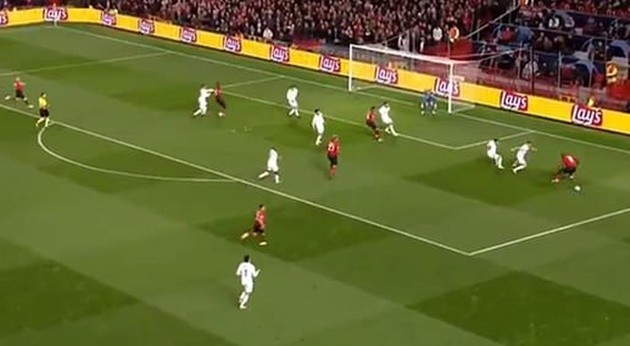5 điều có thể bỏ lỡ ngày thi đấu thứ 3 Champions League: Lukaku tự... đốn giò mình - Bóng Đá