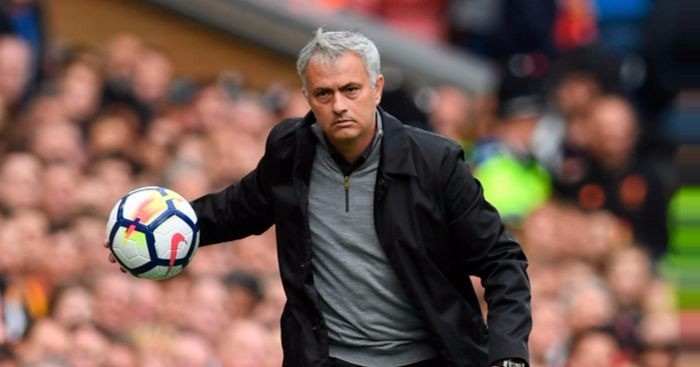 Điểm tin tối 15/10: Lộ cái tên thay thế Sanchez; Mourinho sang PSG? - Bóng Đá