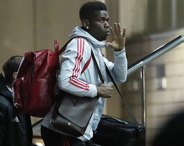 Ảnh Man United tập trung Bournemouth - Bóng Đá