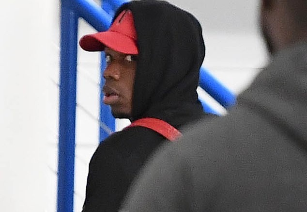 Pogba đã trở lại sau cúp đạp thô bạo của Shelvey - Bóng Đá