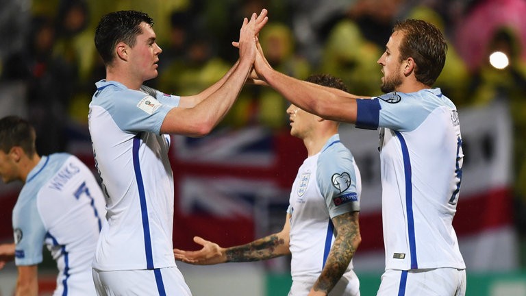 THỐNG KÊ: 'Lính đánh thuê' chi phối cả Premier League - Bóng Đá