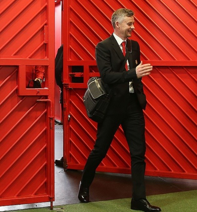 Trận đầu ở Old Trafford, bạn có thấy điều Ole Gunnar Solskjaer làm chưa?  - Bóng Đá