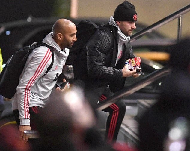 Ảnh Man United tập trung Bournemouth - Bóng Đá